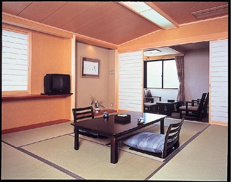 Takayama Kanko Hotel Exterior foto
